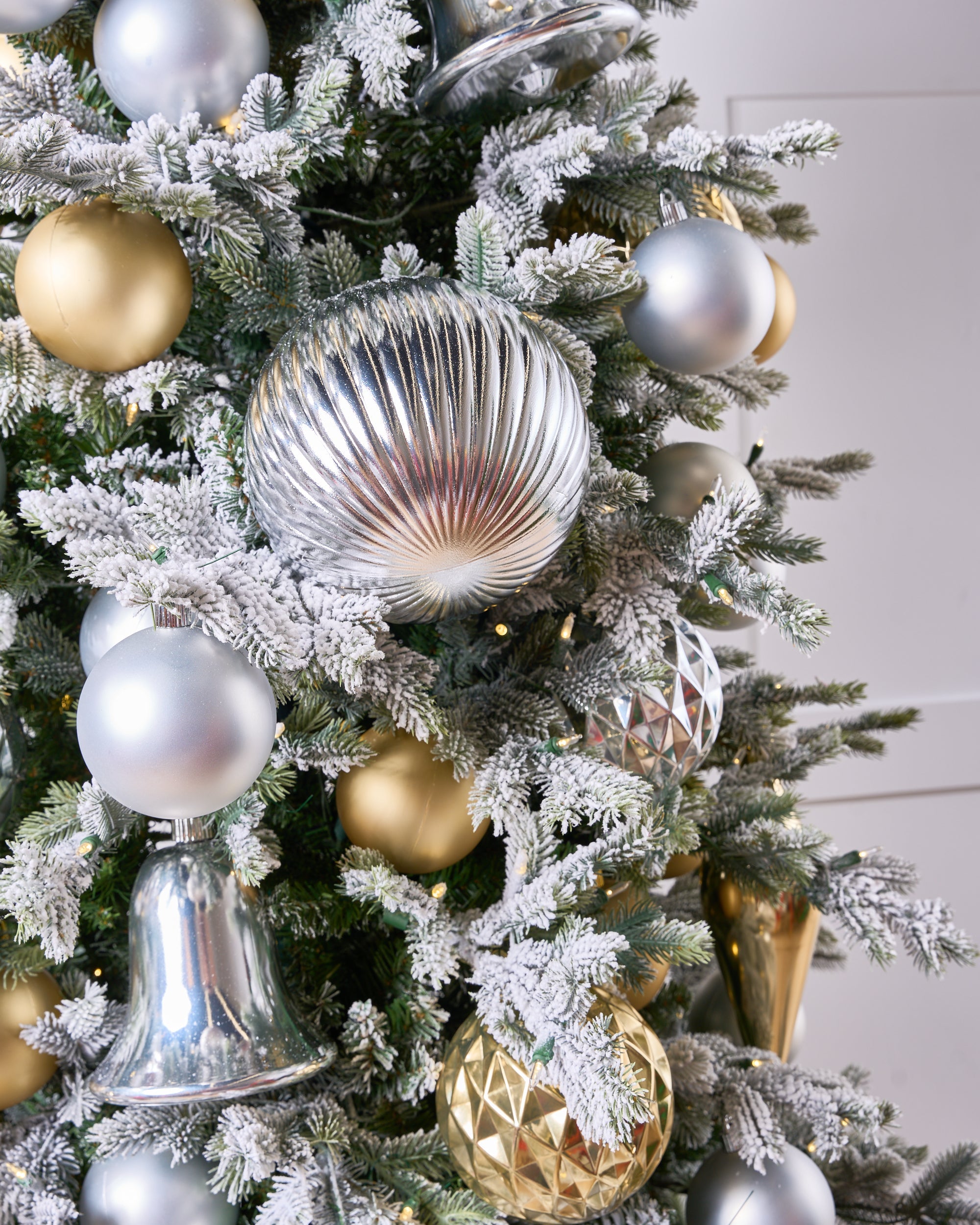 Gold & Silver Tree Decorating Kit